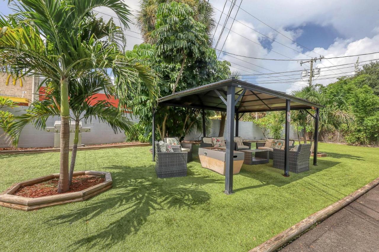 New Huge Green Garden 1Br Tampa Buitenkant foto